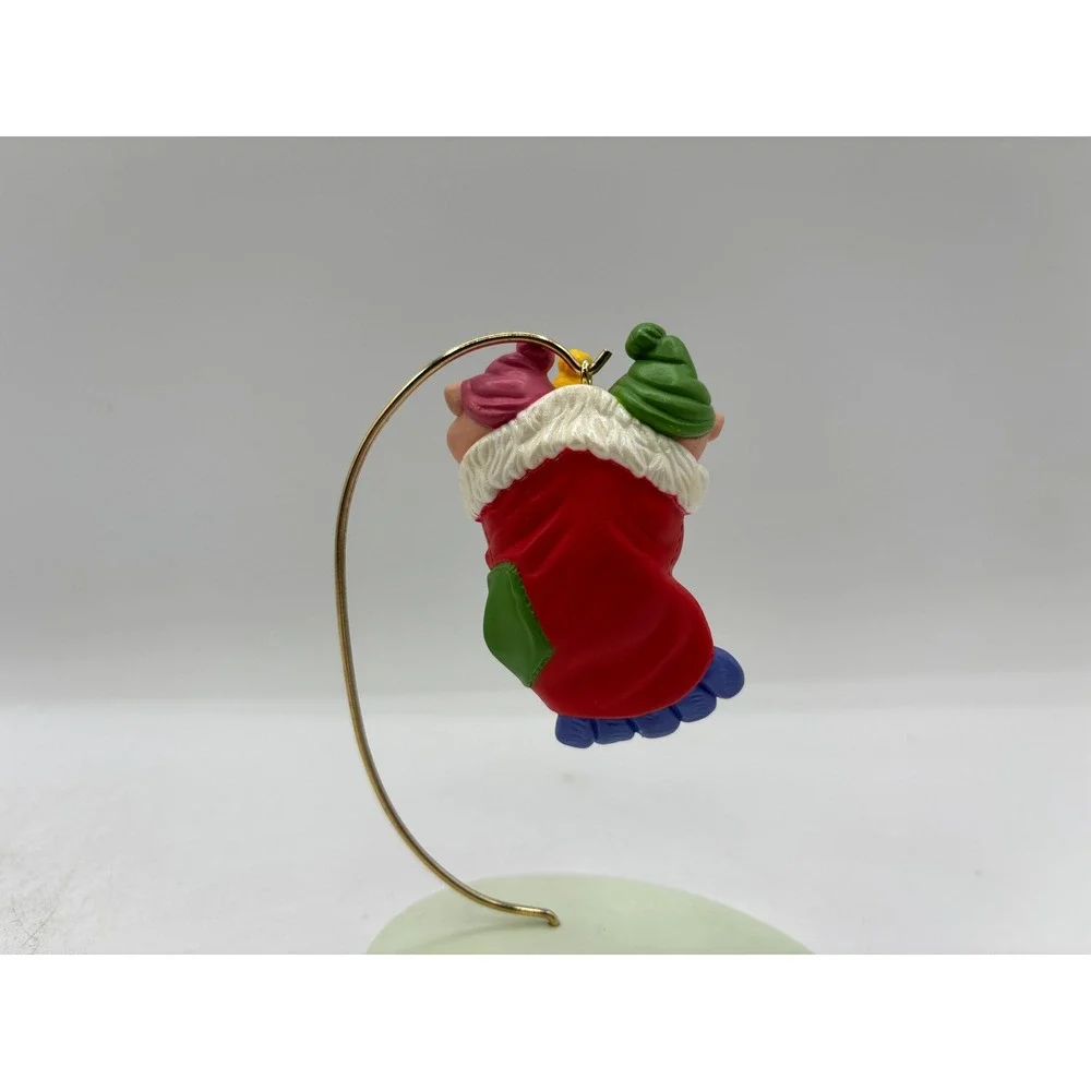 Hallmark Keepsake Ornament Dated 1990 Vintage Three Little Piggies Handcrafted